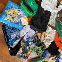 男の子　服　スリッパ　バッグなどの画像