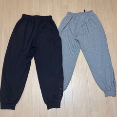 アシックス　スウェット　の画像