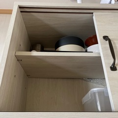 食器棚の画像