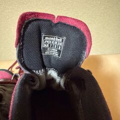 トレッキングシューズ　モンベルマウンテンクルーザー　24センチの画像
