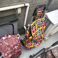 ショッピングカート　引っ張るタイプの画像