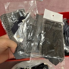 補修用の布やボタン　紐など　3の画像