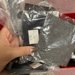 補修用の布やボタン　紐など　3の画像