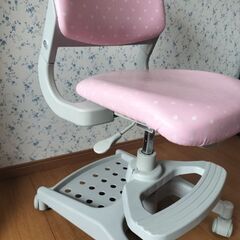 女の子用学習チェア　学習椅子　コイズミの画像