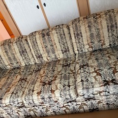 マルニのロイヤルソファーの画像