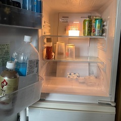 冷蔵庫の画像