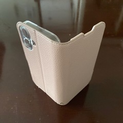 アイホン手帳型ケースびひん美品の画像