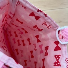 トミカ　ハローキティ　シューズバッグの画像