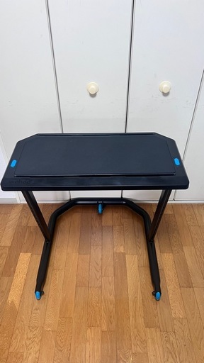 Wahoo Kickr デスク