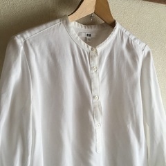 UNIQLO/七分袖シャツブラウスの画像