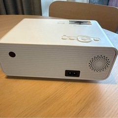 ホームプロジェクター 5000ルーメン M8-Aの画像