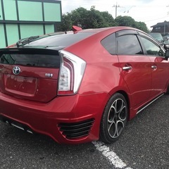 D.A.Dエアロパーツ18インチアルミ、ローダウン2011プリウスの画像