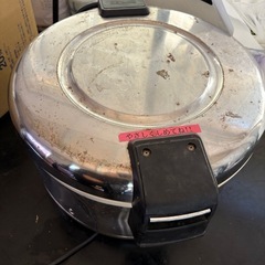 電子ジャー　保温器具の画像