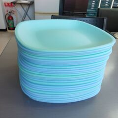 倉庫を取り壊すので色々処分いたしますの画像