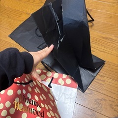 ハイブランド　紙袋セットの画像