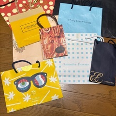 ハイブランド　紙袋セットの画像