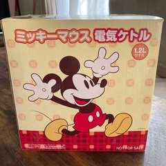 ミッキーマウス電気ケトルの画像