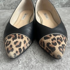 【極美品】DIANA 22.5cm レオパード　ポインテッドトゥ　パンプスの画像