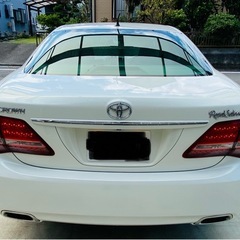 綺麗　200系　クラウン　低走行　47,000km アニバーサリーエディション　希少プリクラッシュ　ロイヤル　の画像