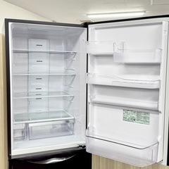 A1622🌟配送♻️設置🉑‼️2017年製　日立　3ドア　375L 冷蔵庫R-K380HV（TD）🌟の画像