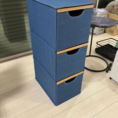 収納ラックの画像