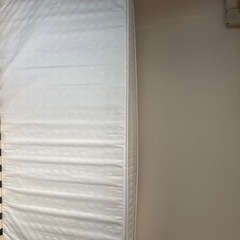 ベッド一式の画像
