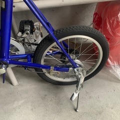 折りたたみ自転車の画像