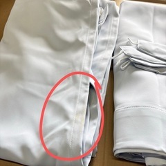 未使用品　汚れあり　カーテン 4枚セットレースカーテン付き  99.9%以上遮光 小窓 ドレープカーテン UVカット 形態記憶加工済み 断熱 節電対策 昼夜目隠し 保温 おしゃれ 洗える 洗濯機対応 (カーテン2枚 レース4枚 幅100cm×丈200cm ベージュの画像