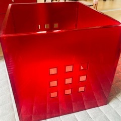 【差し色の赤が可愛い】収納BOXの画像