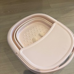 折りたたみできるフットバス、足湯の画像