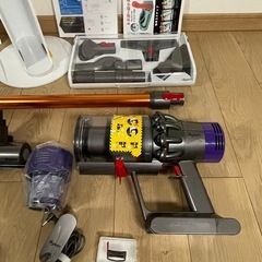 ダイソン　⑨ V10SV12 美品フロアドック収納　２タイプヘッドから選択　新品交換用フィルター　パーツフルセットの画像