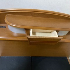 ベッドフレームの画像