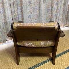 木製ソファ①の画像