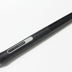 【現状品】Wacom/Cintiq 22/スタンド付き/21.5型/液晶ペンタブレット ⑤の画像