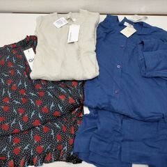 レディース服まとめ売り シャツワンピース・ノースリーブサイドリボンニット・スカート　春・夏・秋 カジュアル お得セットまとめ売り　カジュアル3点　セット　レディース服 コーデ売り 251006-3Tの画像