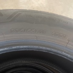 無料タイヤ　235/55R18【1520】の画像