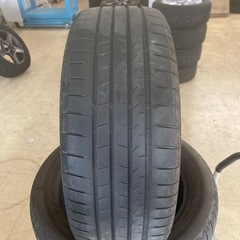 無料タイヤ　235/55R18【1520】の画像