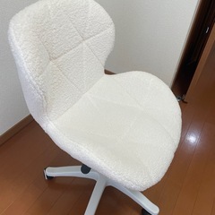 【10/6お渡し希望】【無料】デスクチェアの画像