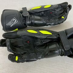 【未使用品】ダイネーゼ モータサイクルグローブ DRUID 4 GLOVES 定価5万円超 バイク用品 バイク用グローブ プロテクター Y2293の画像