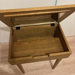 木製のドレッサーをお譲りしますの画像