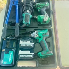 新品未使用品　HONDA 発電機 EBR2300CX マキタ 14.4ボルト インパクトドライバー RYOBI サンダー グラインダー ハイコーキ インパクトドライバー 新品未使用 配線カッター RYOBI エンジンチェーンソー ESK-3740　バスク
バーナー エンジンブロアー の画像