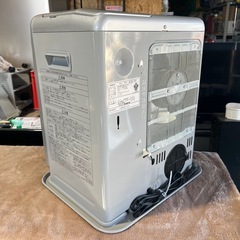２０１９年製　コロナ　石油ファンヒーター　ブルーヒーター　５．０ℓタンク　サテンシルバー　木造９畳／コンクリート１２畳　ＦＨ－Ｇ３２１９Ｙの画像