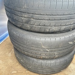 タイヤ15イン四本セットの画像