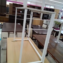 リユースのサカイ栃木店★ジモティ割あり★ NITORI テーブル ホワイトベージュ×ホワイト W77×D37.5×H72 クリーニング済み TC10964の画像