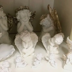 光る天使のオブジェなど 11点セットの画像