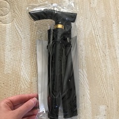 折り畳みできる杖の画像