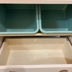 ベビー　子供　おもちゃ収納　本棚の画像
