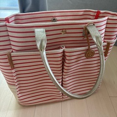 トリーバーチ　派手バッグの画像
