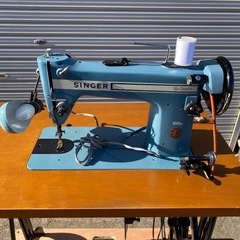 M0929708K【希少】職業用足踏みミシン SINGER シンガー 188u ブルーチャンピオン ミシン 手工芸 ハンドクラフト シンガー 中古品 現状品 の画像
