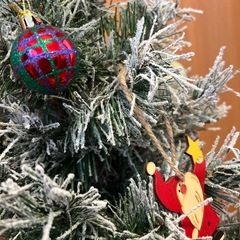 【お譲り先決定してます】【オーナメント付き】ニトリ　クリスマスツリー90cmの画像